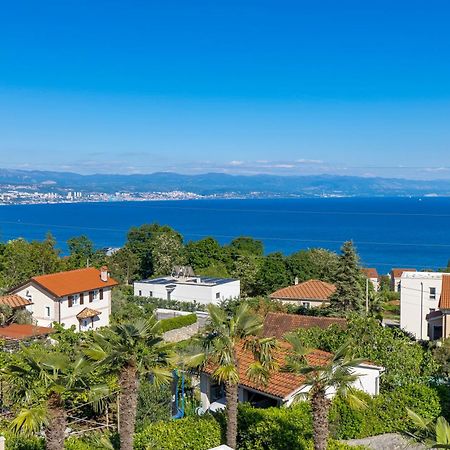 Apartments Villa Chiara Opatija Ičići Buitenkant foto