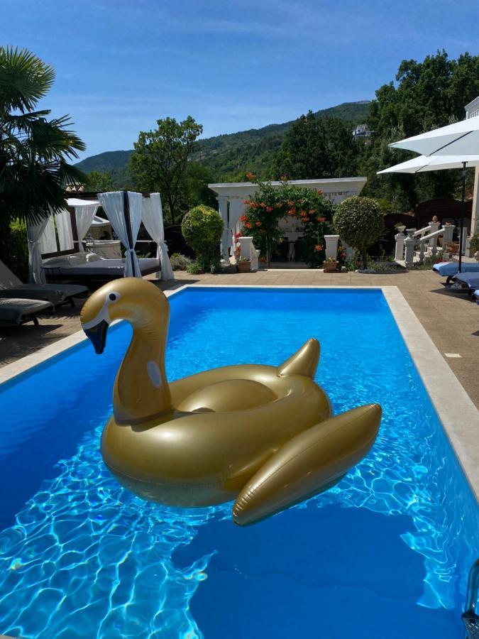 Apartments Villa Chiara Opatija Ičići Buitenkant foto