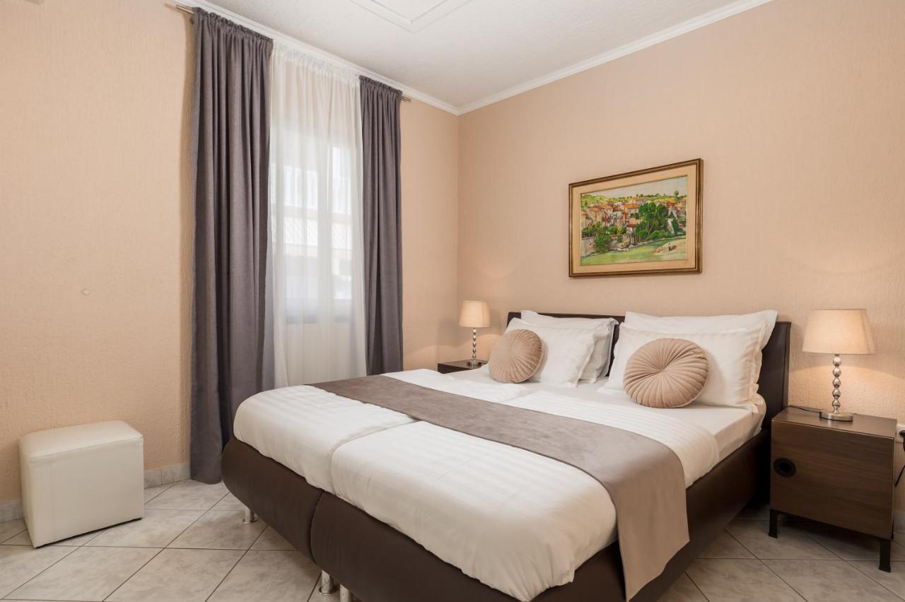 Apartments Villa Chiara Opatija Ičići Buitenkant foto
