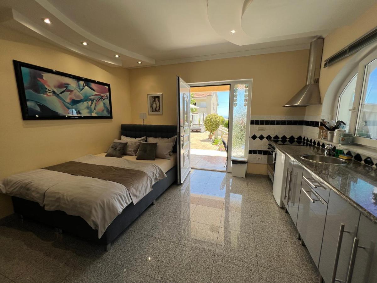 Apartments Villa Chiara Opatija Ičići Buitenkant foto