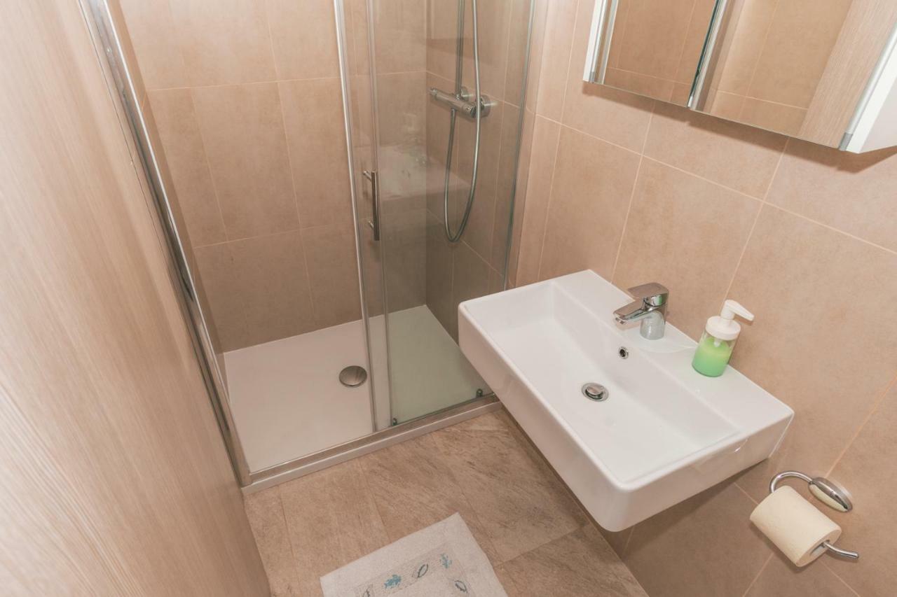 Apartments Villa Chiara Opatija Ičići Buitenkant foto